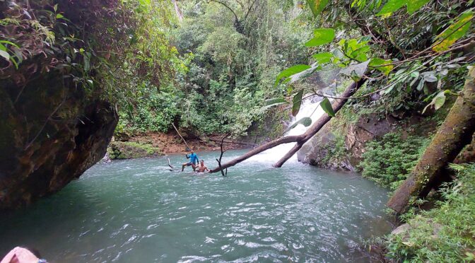 Cueva La Escondida, Cascada El Peñón y Cascada La Gloria: La más alta de Panamá Oeste.